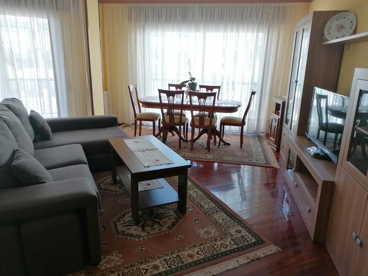 Piso As Camelias Apartment Понтеведра Екстериор снимка