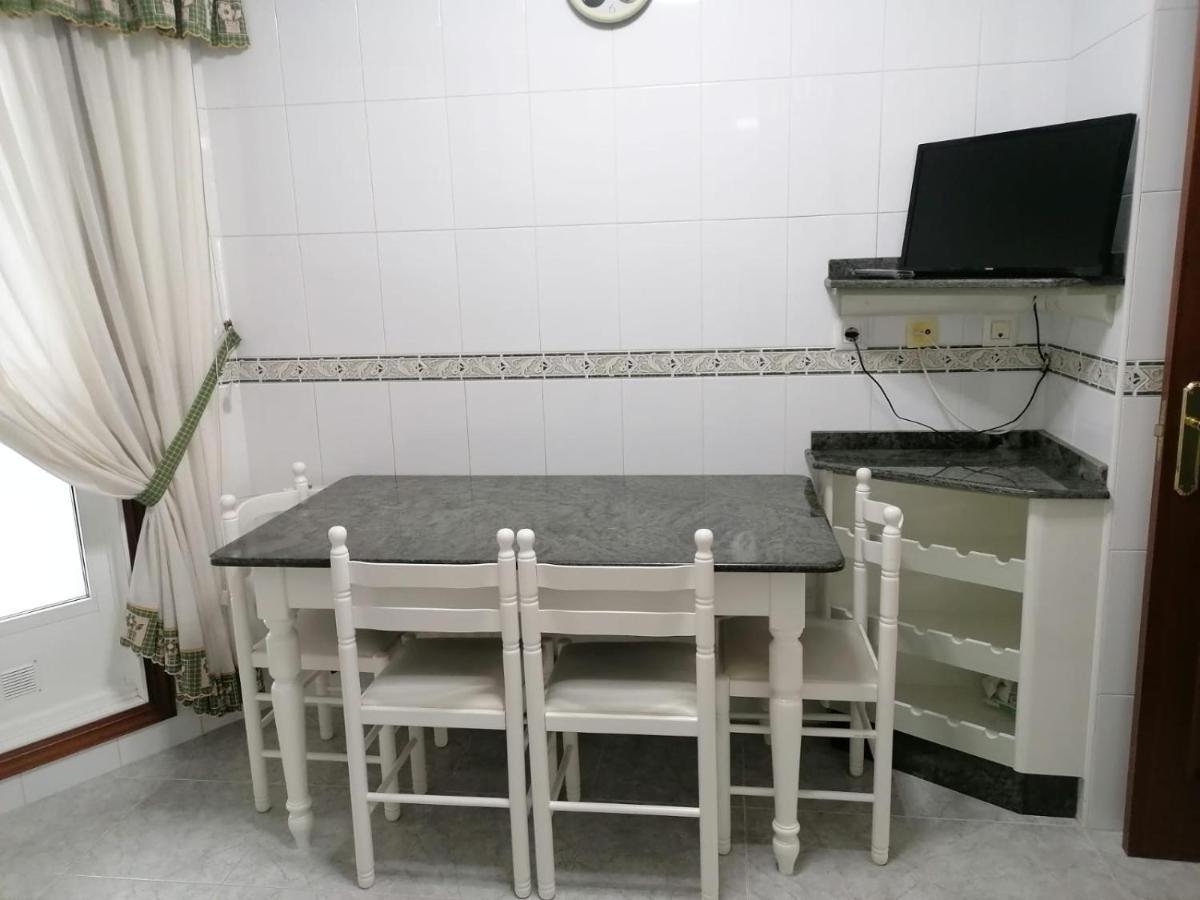 Piso As Camelias Apartment Понтеведра Екстериор снимка