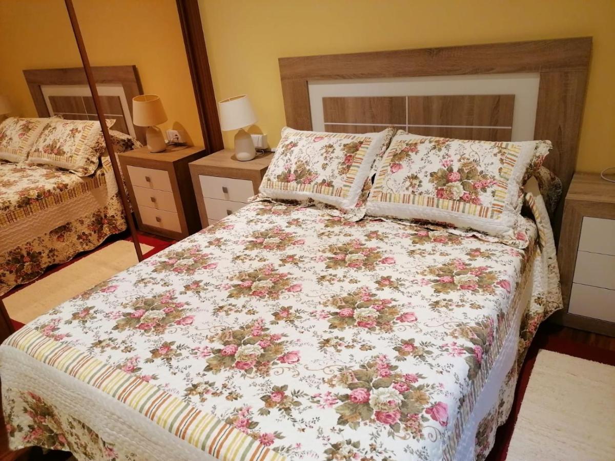 Piso As Camelias Apartment Понтеведра Екстериор снимка