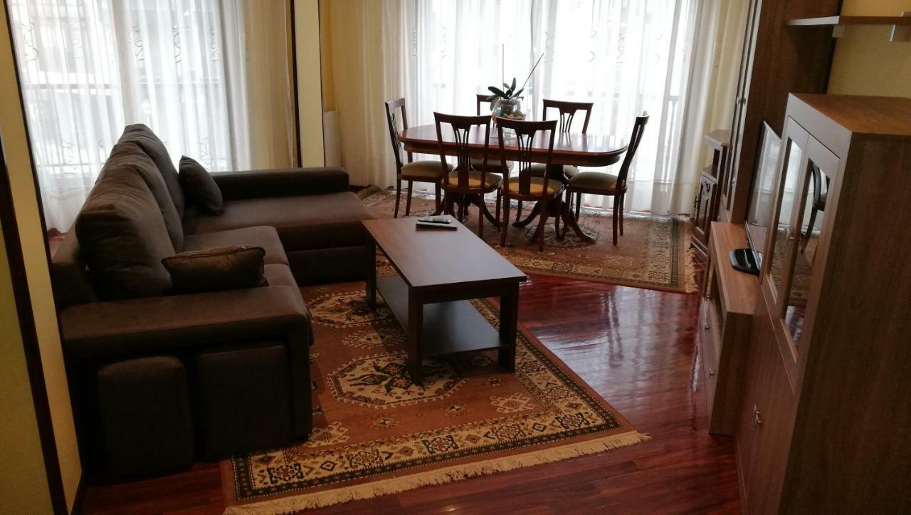 Piso As Camelias Apartment Понтеведра Екстериор снимка